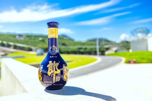 赢正通 解码青花郎价值提升之路：品质、品牌、品味与全球化协同发力