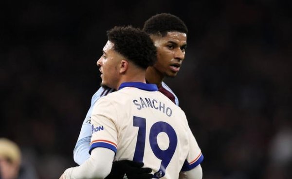 顺阳网 曼联恐倒贴工资清洗三人！卖人遭压价，球员与阿莫林闹翻无回头路