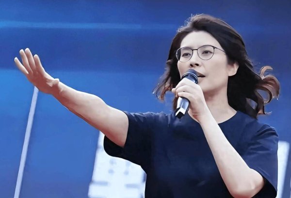 名鼎配资 台媒针对国民党员的民调出炉：郑丽文大幅领先，郝龙斌罗智强打平